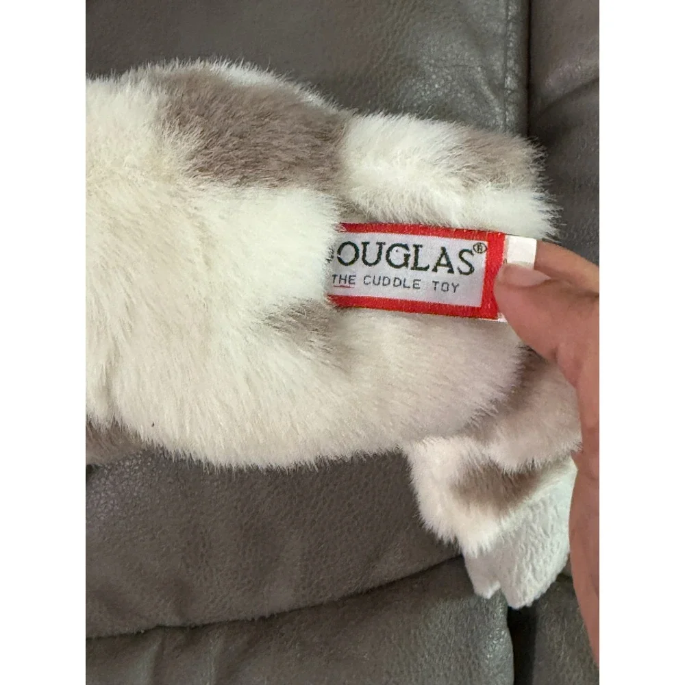 Douglas cuddle toy